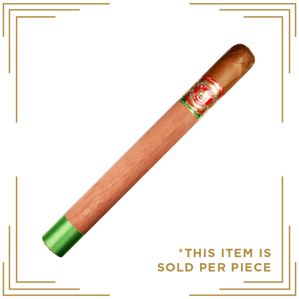 ARTURO FUENTE ROYAL SALUTE NATURAL