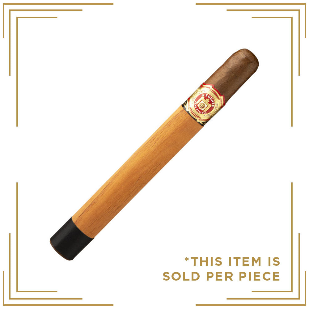 ARTURO FUENTE ROYAL SALUTE SUN GROWN
