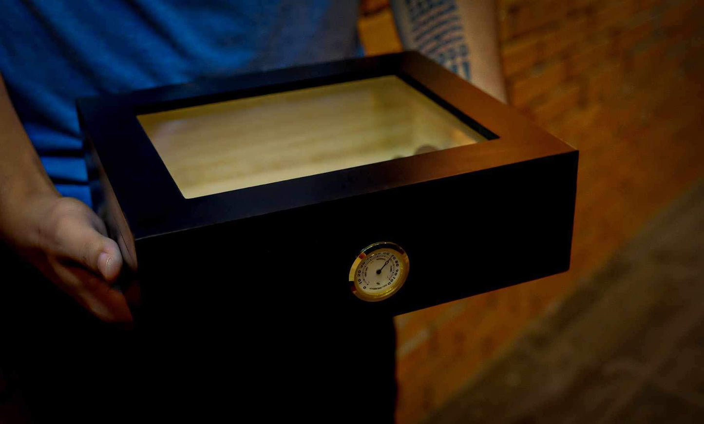 HUMIDOR MODEL NO. 1