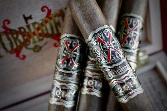 Fuente Opus X Story 4 PK