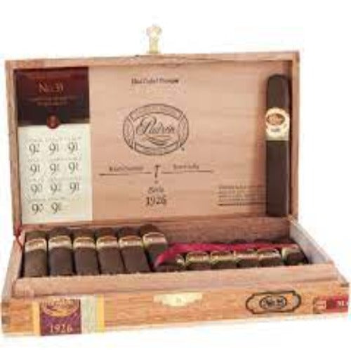 Padron Anniversario 1926 #35 Maduro